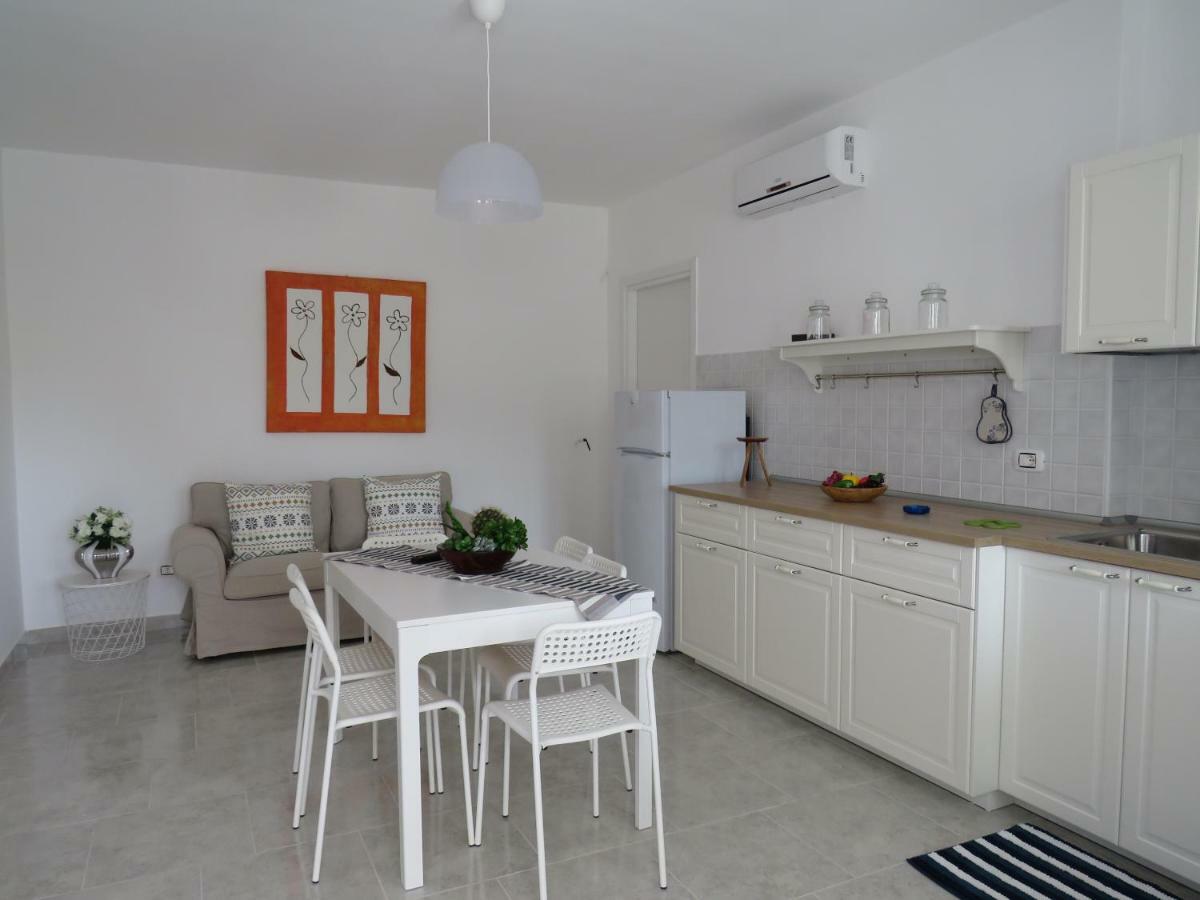 Casa Vacanza Afe A Pochi Passi Dal Mare มัตตีนาตา ภายนอก รูปภาพ